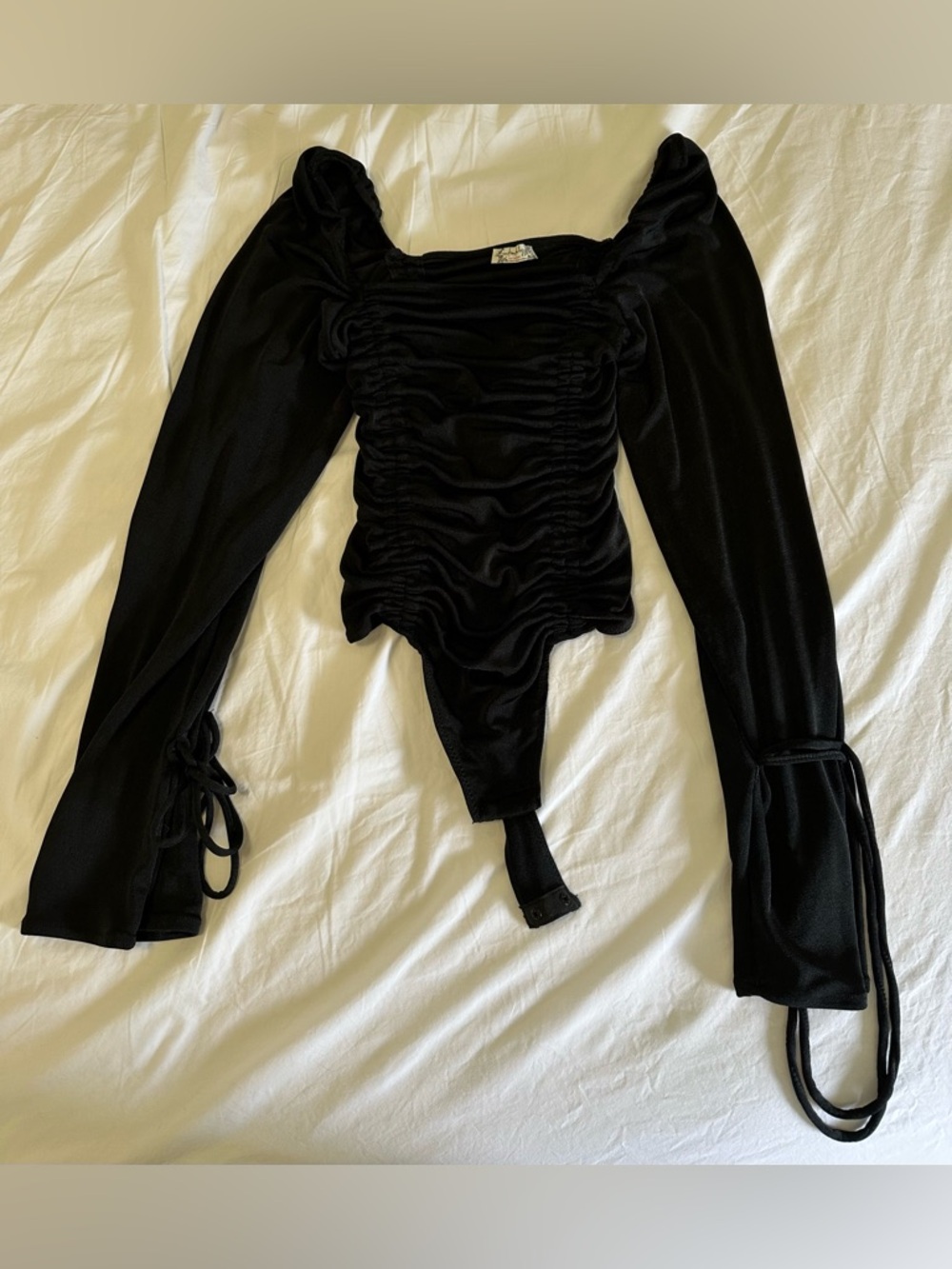 Free People Black Ruched Velvet Long Sleeve women’s Bodysuit size XS